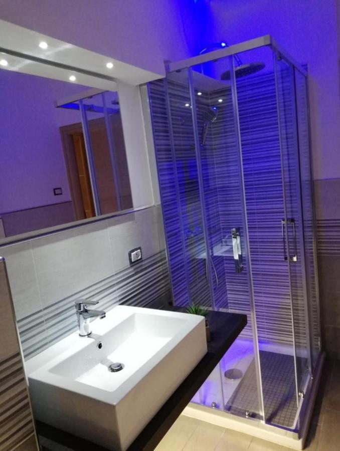 קטנזארו Marina Apartments מראה חיצוני תמונה
