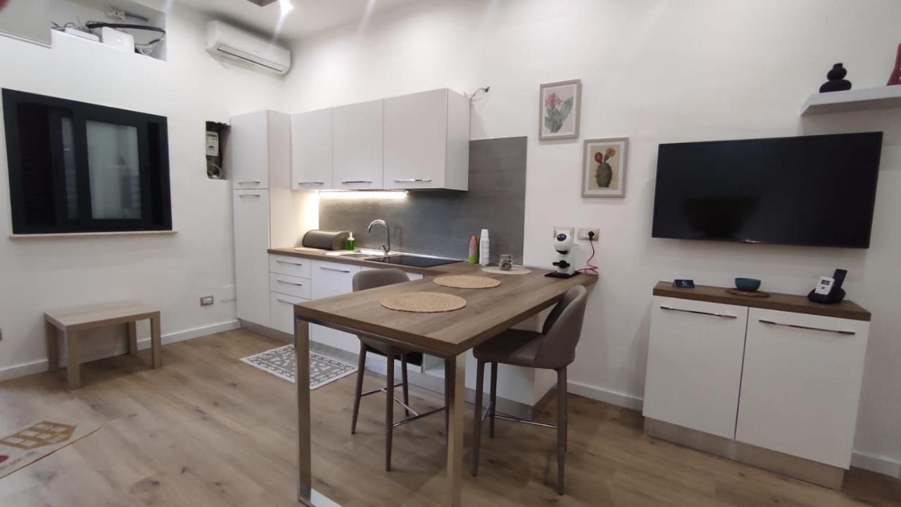 קטנזארו Marina Apartments מראה חיצוני תמונה