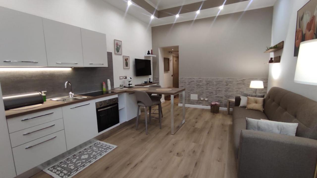 קטנזארו Marina Apartments מראה חיצוני תמונה