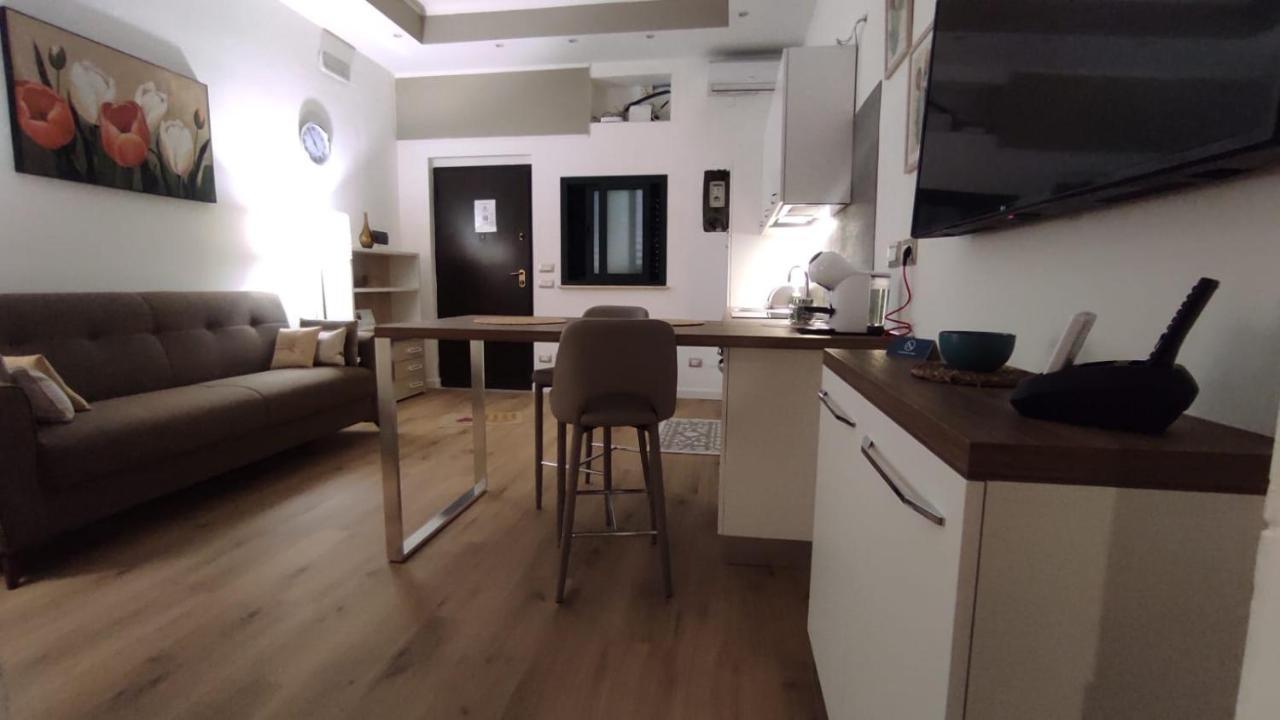 קטנזארו Marina Apartments מראה חיצוני תמונה