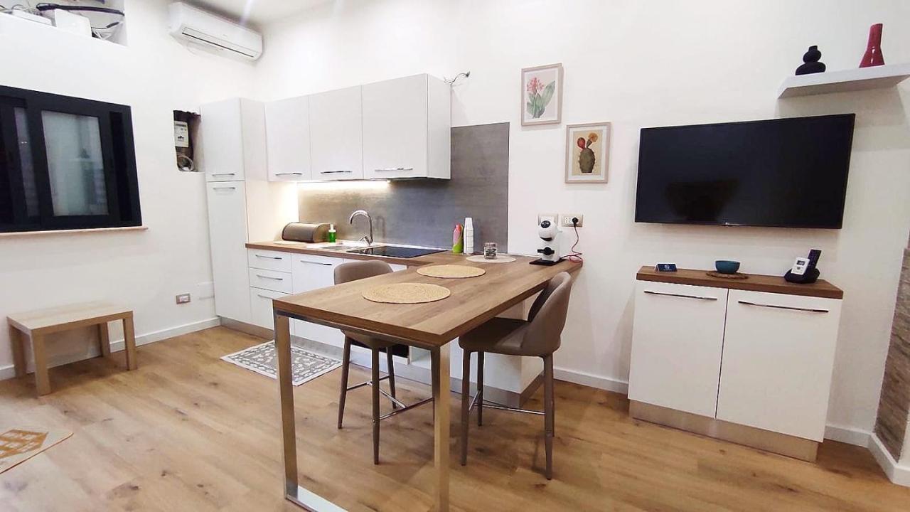 קטנזארו Marina Apartments מראה חיצוני תמונה